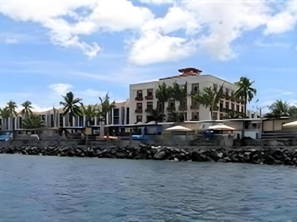 Hotel Formosa Manado Bagian luar foto